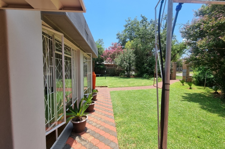 3 Bedroom Property for Sale in Flamwood North West